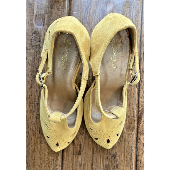 Modcloth Zest is History Womens 5 Mustard Suede Heels T-strap Retro Rockabilly - Picture 4 of 9
